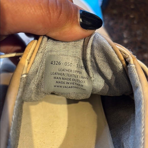 Vagabond Beige Leather Sneakers, size 9 women - Picture 3 of 8